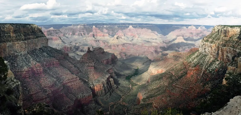 View across the Grand Canyon in Arizona
